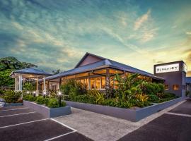 Bungalow Hotel