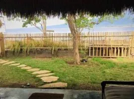 Bohio 2 Bedroom Beachouse Gili Air