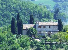 Country Hotel La Brombolona，位于乌尔比诺的酒店