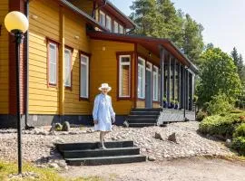 Leena's B&B
