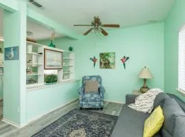 Corpus Christi-Padre Island condo is walking distance to beach by Mustang Island, Sleeps Four, 2024 Traveler Award, winter rates