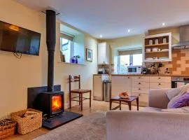 Finest Retreats - Jenny Wren