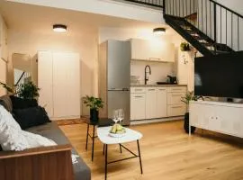 DeBlox living - Alhambra Apartments