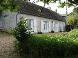 Charmante longère avec grand terrain au bord de la forêt de Bercé, idéale pour des vacances paisibles - FR-1-410-200