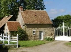 Gîte charmant avec piscine chauffée, tennis et jardin près de Beaumont-sur-Sarthe - FR-1-410-214