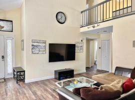 DT Reno - 4BR Home with Patio, BBQ Grill, Games Room，位于里诺的乡村别墅