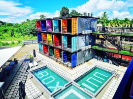 Boxinn The Kontena Home，位于仙本那的酒店