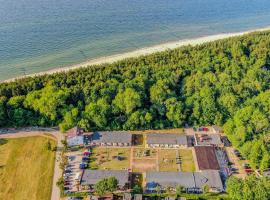 Ośrodek rodzinny "Pod Wydmami" PRZY PLAŻY , PLAC ZABAW , ROWERY，位于萨比诺瓦的酒店