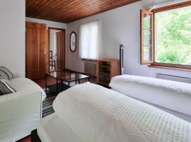 Hotel Santana，位于Roveredo的酒店