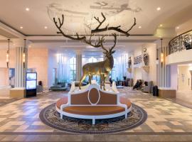 Dream Castle Hotel Marne La Vallee，位于马尼库尔勒翁格尔的酒店