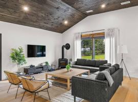 Campfire Bungalow - Kid Friendly，位于Palenville的酒店