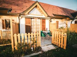 POČITNIŠKI APARTMAJI - Trobentica 37 Apartment Golf Moravske Toplice，位于摩拉瓦托普利采的酒店