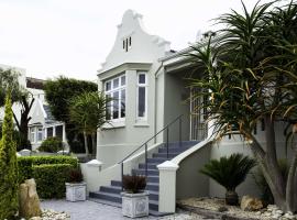 Conifer Beach House，位于伊丽莎白港伊丽莎白港博物馆附近的酒店