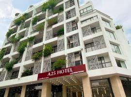 A25 Hotel - 18 Nguyễn Hy Quang，位于河内东大的酒店