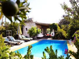 Villa Limon by Important Group Travel，位于比泰兹的度假短租房