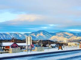 Hikers Cimarron Inn & RV Park，位于Cimarron的酒店