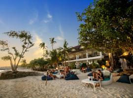 Ocean Vida Beach and Dive Resort，位于Daanbantayan的低价酒店