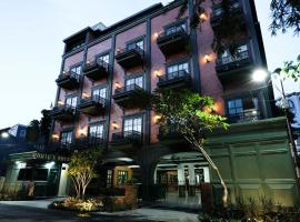 Nonies Huis Cibubur，位于Kalimanggis的酒店