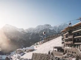 科隆普拉茨水晶度假酒店