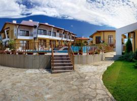 Montemar Villas，位于阳光海滩的别墅