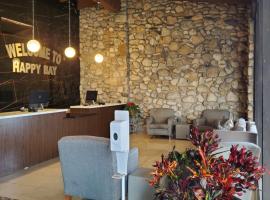 Happy Bay，位于贝城的酒店