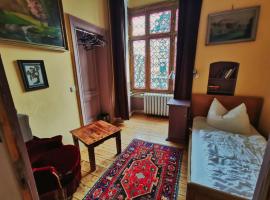 Hummel Hostel - Historische Stadtvilla mit Garten，位于魏玛的酒店