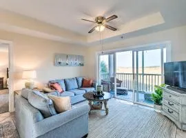 Breezy Darien Condo w/ Tranquil Marsh Views!