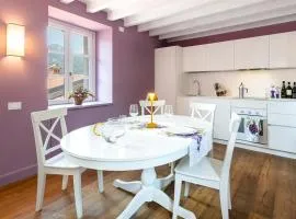 Isola Bella Apartments - Via Villa 28