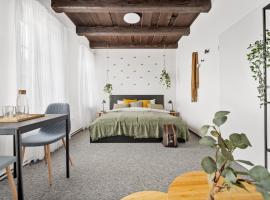 Penzion Village Peace #29 by Goodnite cz - U Libušky，位于布尔诺的酒店