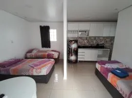 JK Studios e Kitnets GARAGEM central SEM TAXAS