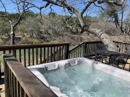 Bandera Stronghold - Crazy Horse Cabin