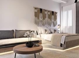 F Fine Suites - Adults Only，位于林都斯的酒店