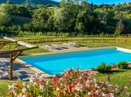 Stunning Home In Citt Di Castello With Outdoor Swimming Pool
