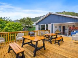 Winara Winner - Waikanae Holiday Home，位于怀卡奈的酒店