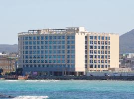 Saint Beach Hotel，位于济州市的酒店