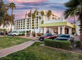 Holiday Inn & Suites Phoenix-Mesa-Chandler, an IHG Hotel，位于梅萨Golfland Sunsplash附近的酒店