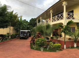 Villa Soa，位于Hell-Ville安博纳拉步行街附近的酒店