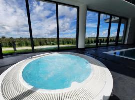 Resort Westin House - BASEN, JACUZZI, SAUNA, SIŁOWNIA, PLAC ZABAW W CENIE - 365PAM，位于科沃布热格的酒店