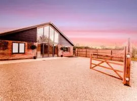 Beautiful Barn Conversion Close To The Broads