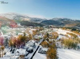 Wonder Home - Apartament z garażem, ogródkiem, miejscem na grilla i widokiem na Karkonosze