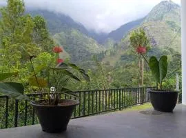 Sarah Holiday Resort