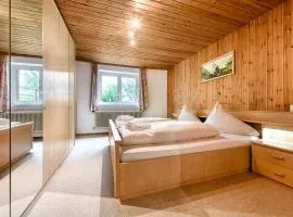 Familienferienwohnung Buerserberg Dorf by A-Appartments