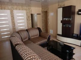 丽奈公寓，位于奈达的高尔夫酒店