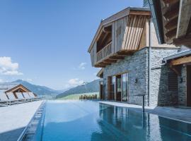 ZAGLGUT HOTEL-CHALETS Wellness & Views with Summer Card Included，位于卡普伦的酒店
