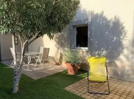 Appartement au calme avec climatisation et parking à Bouzigues - FR-1-604-34