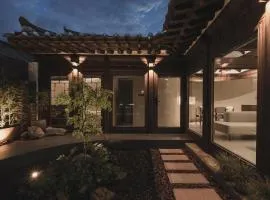 Luxury Hanok Ha Nok-un