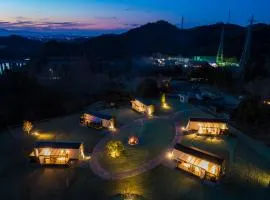 Luxury Trailers 離宮 伊勢