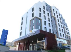 金色郁金香安娜圆顶酒店，位于克卢日-纳波卡的酒店