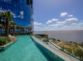 DoubleTree by Hilton Porto Alegre，位于阿雷格里港的海滩酒店