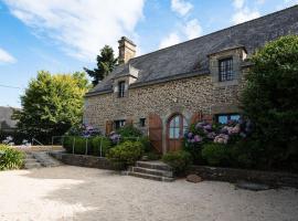 Gîte de charme avec Spa, baie du Mont St Michel，位于Sougéal的酒店